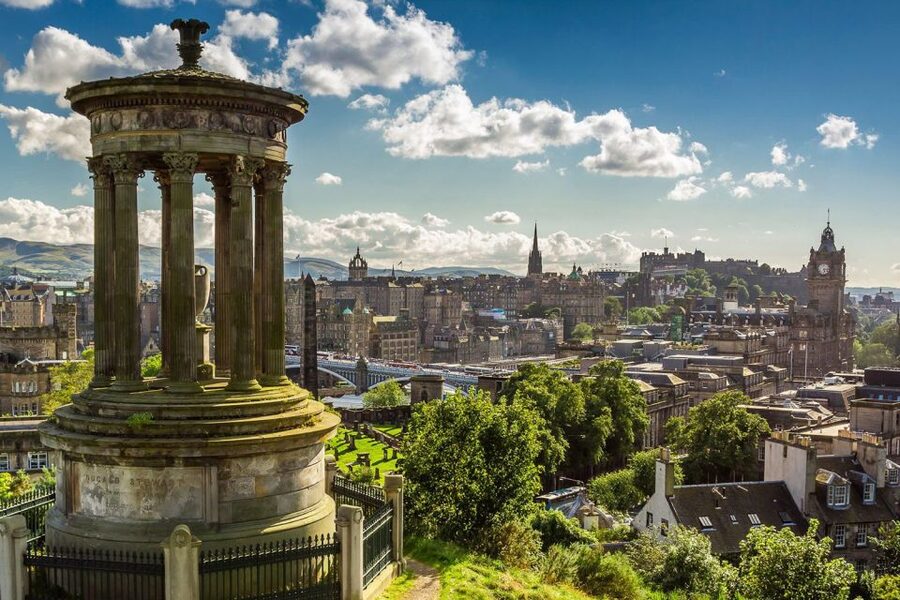 From London: Day Trip to Edinburgh by Rail with Castle Entry - The 6:30am grind that makes the day work: King’s Cross to Edinburgh