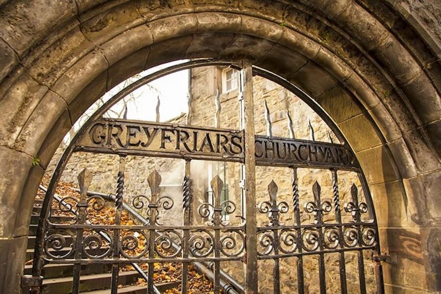 Ghosts, Ghouls & Gallows :The Original Bristol Ghost Walk - What’s included (and what you’ll skip) so you don’t get surprised