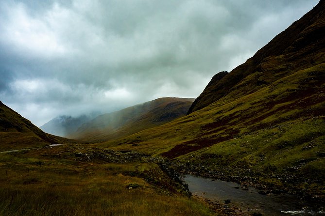 Glencoe & Highlands: Private Land Rover Tour - Kingshouse Hotel: Deer-Peeking in a Historic Setting