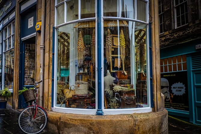 Guided 60-Minute Photography and sightseeing Tour in Edinburgh - Key things that make this tour work