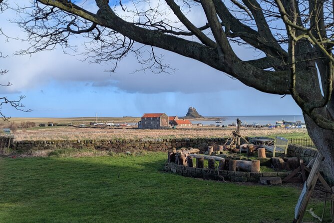 Harry Potter, Alnwick Castle, Bamburgh Castle, Seals Tour - Bamburgh Castle: 1,400 years of coastline power