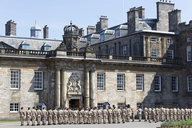 Harry Potter Edinburgh Top Sights Tour with Holyrood Palace - New Town Views and University of Edinburgh: Where the “Hogwarts Feel” Starts