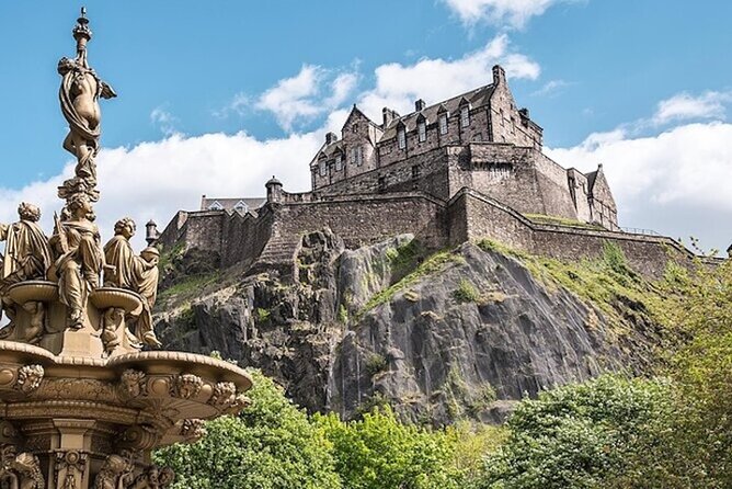 Harry Potter Origins Tour with Edinburgh Castle Tickets - Royal Mile To Waverley Station: Trains, Viewpoints, and Quick Stops