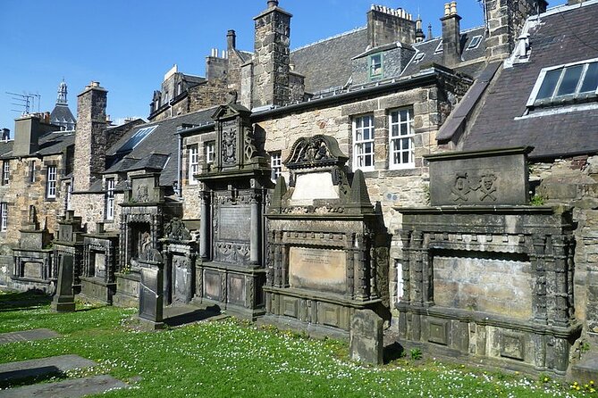 Harry Potter’s Edinburgh: A Self-Guided Audio Tour - Stop 1 Outside Edinburgh Castle: Filming Location Without the Crowd Crush