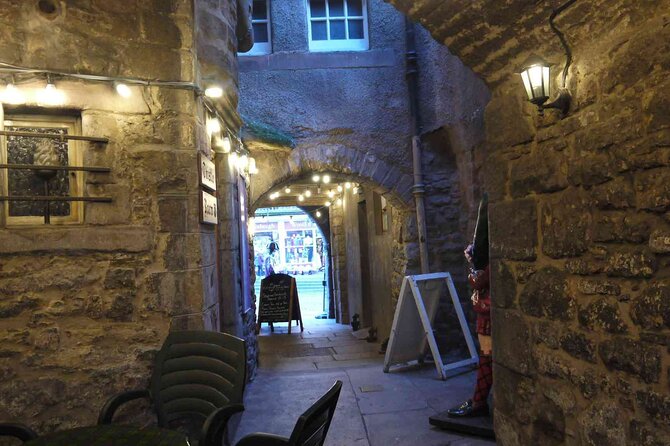 Highlights from the Royal Mile: A Self-Guided Audio Tour - Tron Kirk and the darker 1600s: punishments, a disaster, and survival