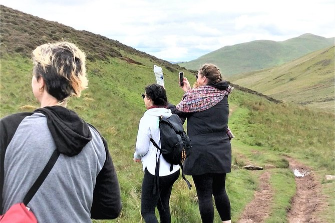 Hill & Nature Hike - Discover Real Edinburgh With a Local Expert - Getting there from King’s Theatre plus the all-day bus pass