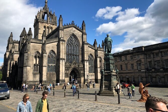 Historic Edinburgh and Rosslyn Chapel Full-Day Private Tour in a Premium Minivan - The Royal Mile by car, from St Giles to Holyroodhouse