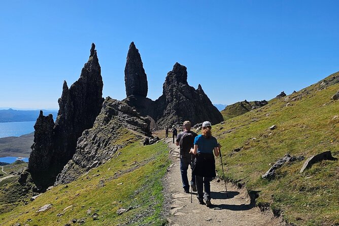 Isle of Skye 3-Day Privately Guided Tour in Luxury Minivan - Should you book this Isle of Skye private 3-day tour?
