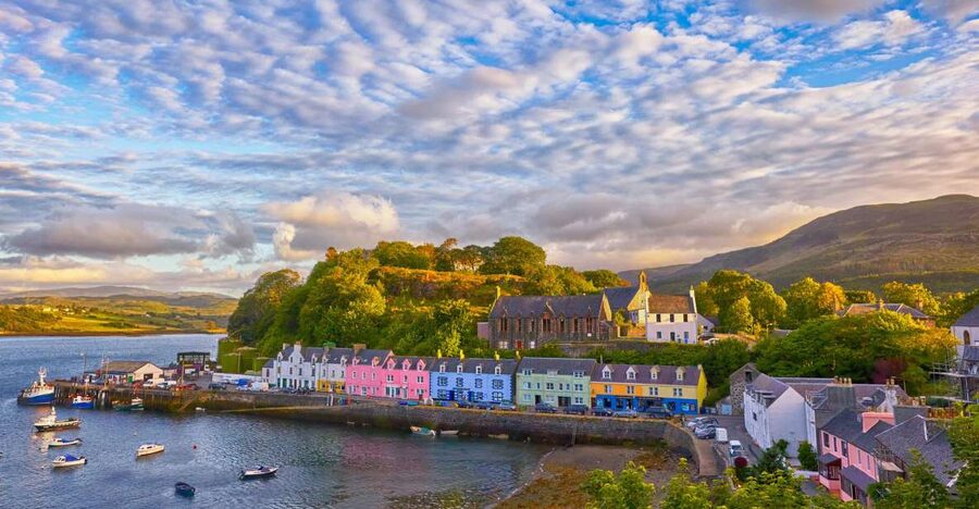 Isle of Skye and West Highlands: 4-Day Tour from Edinburgh - Transport, timing, and why a 16-seat Mercedes matters