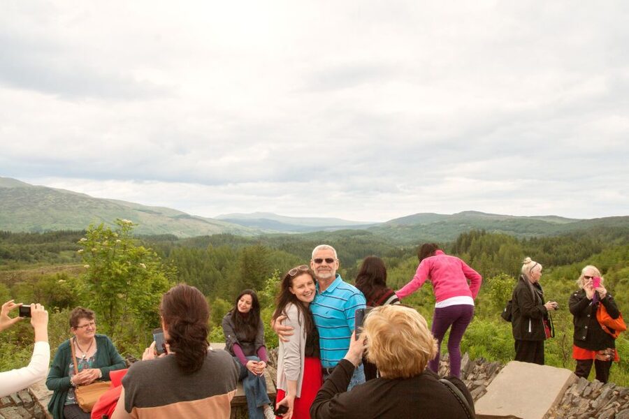 Loch Lomond, Highlands & Stirling Castle Tour from Edinburgh - The Kelpies: A Shape-Shifting Photo Stop with Myth-Style Storytelling