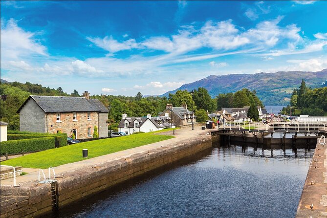 Loch Ness and the Highlands Experience Bus Tour from Edinburgh - Kilmahog and the Highland Cow Break You’ll Actually Appreciate