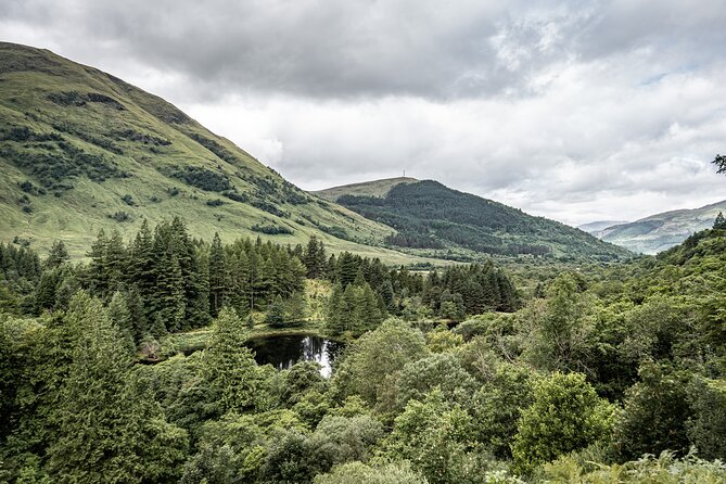 Loch Ness Private Day Tour up to 8 passengers - Scottish Highlands coos and Glencoe drives: the “wow” factor starts fast