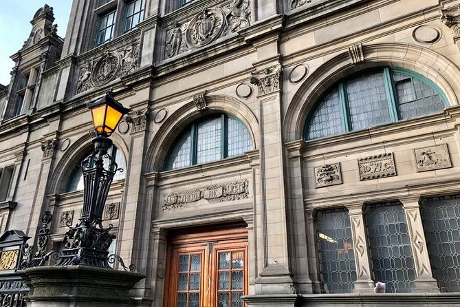 Old Edinburgh Private Walking Tour - What lies beneath the city chambers (and why that matters)