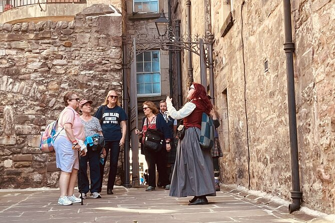 Old Town Walking Tour - Greyfriars kirkyard to Mercat Cross: rebellion stories in real places
