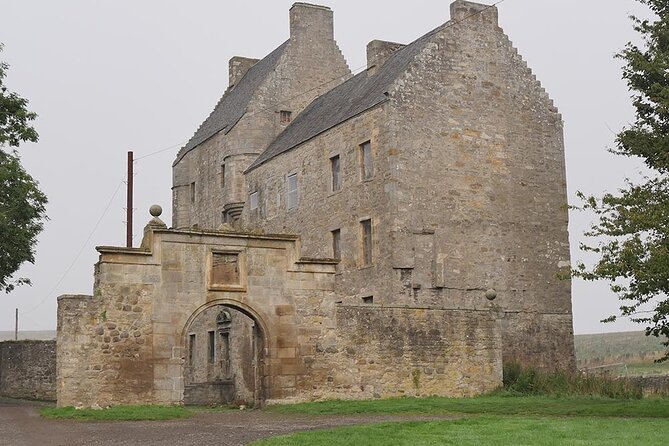 Outlander Blood of my Blood 3 location day tours from Edinburgh - Price and value: is $767.32 per group really worth it?