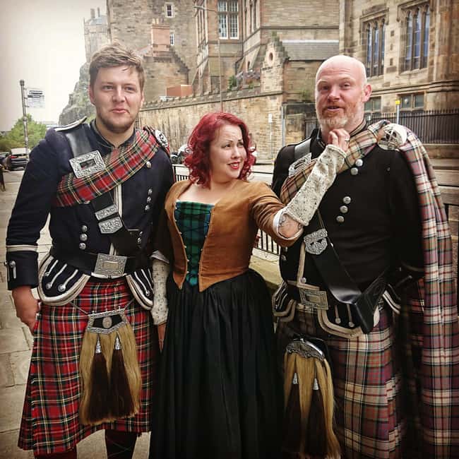 Outlander's Scotland Tour - Rebel Jacobite Tour - Victoria Street: where the story shifts from big to human