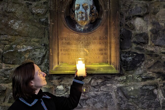 Private Dark History Tour: Eerie Edinburgh - Why Eerie Edinburgh feels different from a basic haunted tour