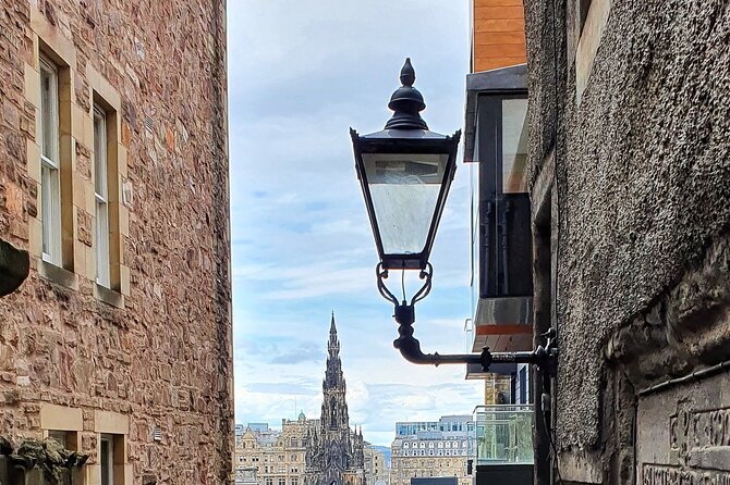 Private Edinburgh driving tour - Greyfriars Kirk and Leith Lunch: One Hour to Eat Like You Live There