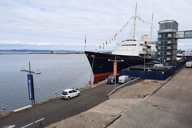 Private Edinburgh Full Day Guided Tour in a Black Cab LEVC TX - Holyroodhouse, Rosslyn Chapel, Yacht Britannia, and the bridges