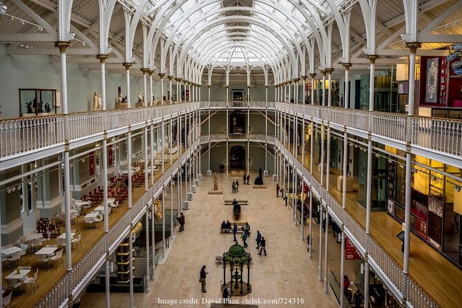 Private Full-Day Walking Tour in Edinburgh with Edinburgh Castle - St Giles Cathedral, the Dome, and a lunch decision