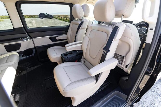 Private luxury transfer from Edinburgh Airport to Edinburgh - Price, Private Value, and Who This Transfer Suits