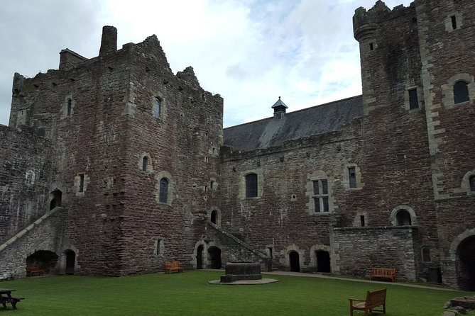 Private Outlander Day Tour from Edinburgh - Scottish history woven into the Outlander day (Jacobites and context)