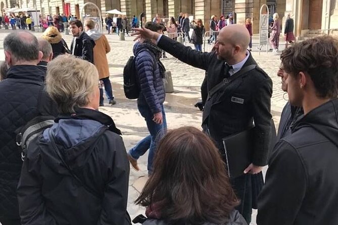 Private Royal Mile walking tour - Discover the history of our most famous street - Where the tour ends: Grassmarket as a natural finale