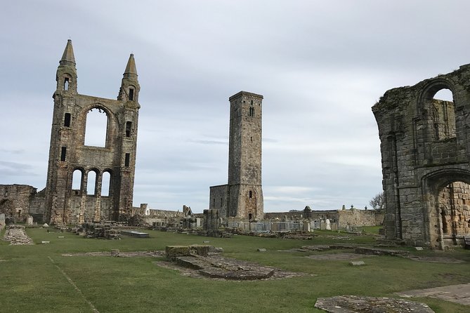Private St Andrews Day Guided Tour-Personalised & Bespoke - Old Course at St Andrews Links: Golf Heritage With Room to Breathe