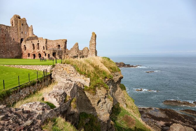 Puffin Boat Trip & Tantallon Castle Day Trip from Edinburgh - North Berwick: a calm lunch break you control