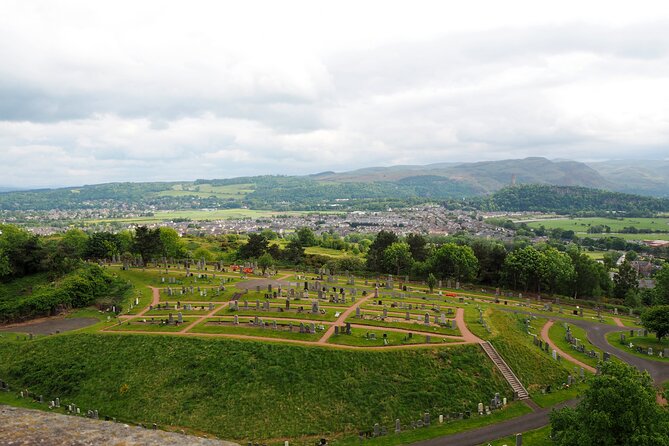 Rosslyn Chapel, Dunfermline Abbey and Stirling Castle Day Tour - The 9-hour schedule: enough time, but not a slow travel day