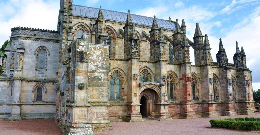 Rosslyn Chapel & Scottish Borders Tour from Edinburgh - A smart Edinburgh day: Rosslyn Chapel legends plus the Border country