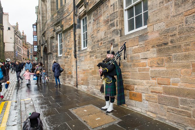 Royal Edinburgh Ticket - Hop-On Hop-Off and Attraction Admissions - Your day plan around Edinburgh’s hills: stop-by-stop routing that makes sense