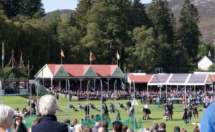Royal Highland Braemar Gathering, transfer from Edinburgh - Massed pipe bands and Highland dancers: what to watch for first