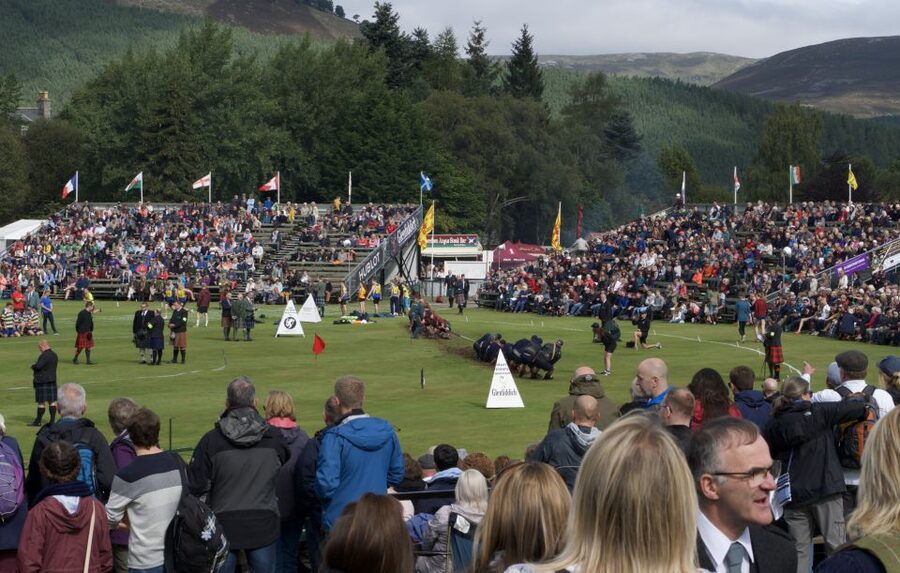 Royal Highland Braemar Gathering, transfer from Edinburgh - Food, snacks, and staying comfortable through a full day