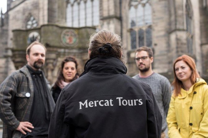 Royal Mile and Edinburgh Castle - Small Group Walking Tour - Price and value: what $70.39 buys you in real time