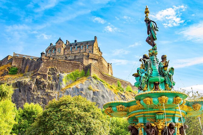 Royal Mile, Edinburgh Walking Tour with Audioguide - From Holyrood Abbey to Salisbury Crags: First Views and Big Backstories