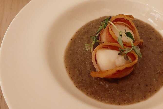 Scotland meets Sardinia: 8-course Dinner with Professional Chef - Canapés to dessert: what the evening feels like
