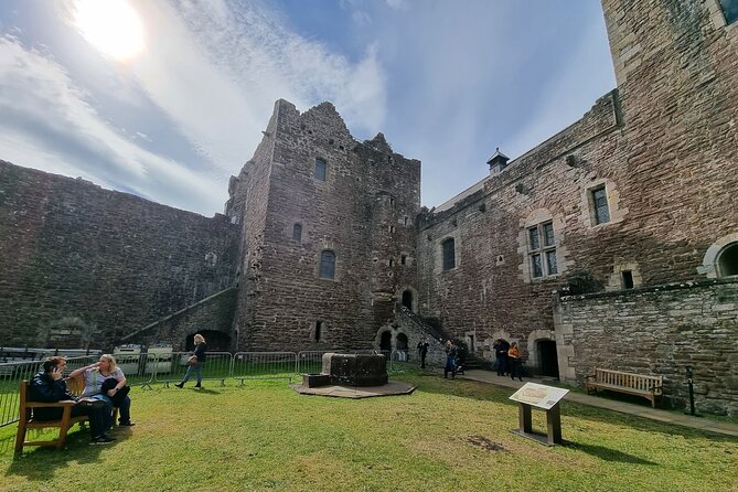 Scottish Castles & Whisky Tour - Private Mercedes Transport and the Small Comfort Stuff