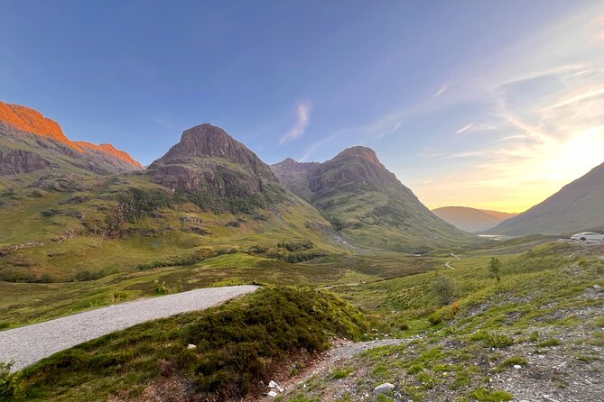 Scottish Highlands, Castles, Glencoe Day Trip from Edinburgh - Getting from Edinburgh: start time, meeting point, and vehicle comfort