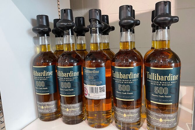 Scottish Whisky and Castles small group tours from Edinburgh - Stop 1: Stirling Castle’s royal spine and rose-garden views