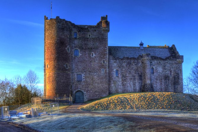 Scottish Whisky and Castles small group tours from Edinburgh - Getting picked up in Edinburgh (and why small-group matters)