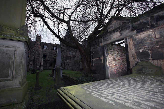 Small Group Edinburgh Underground Vaults & Graveyard Ghost Tour - Price and value: what $43.41 buys you in Edinburgh