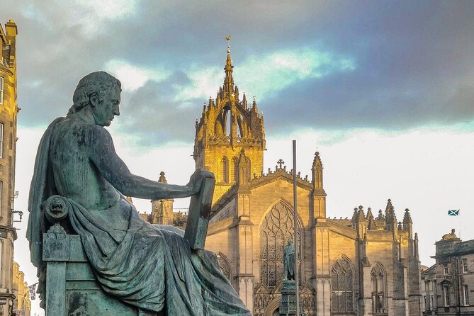 Small Group Walking Tour with Hidden Walks Author in Edinburgh - Key things I’d plan around