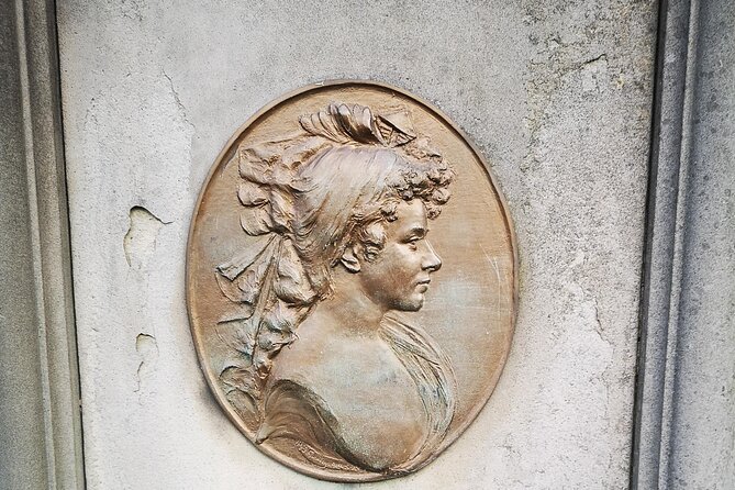 Small Group Walking Tour with Hidden Walks Author in Edinburgh - Robert Burns, Clarinda, and the art of remembering
