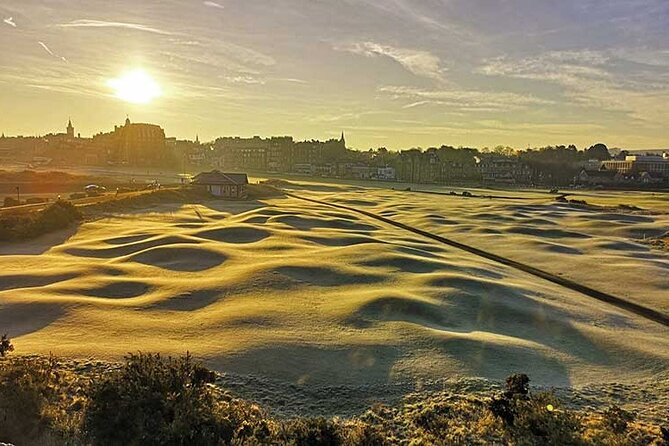 St. Andrews & The Old Course Private Day Tour from Edinburgh - St Andrews University: A Short Stop with Big Name Recognition