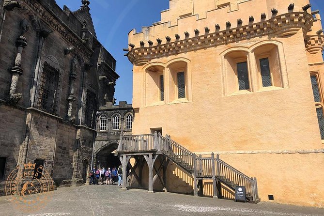 Stirling Castle and Loch Lomond Full-Day Private Tour in a Premium Minivan - Linlithgow Palace ruins: Mary Queen of Scots, seen from the outside