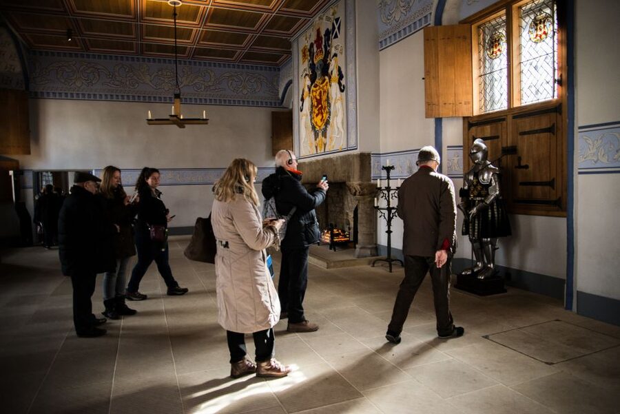 Stirling Castle, Highland Lochs & Whisky Tour from Edinburgh - Stirling Castle and Old Stirling: the morning’s history stop (without rushing you too hard)