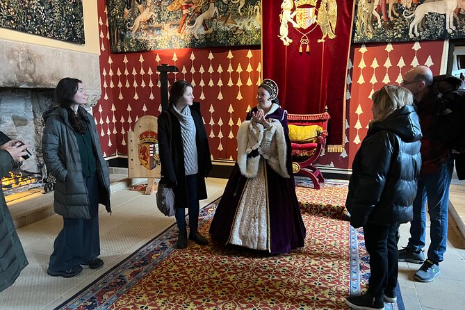 Stirling Castle, Highlands and standing stones experience. - Price and logistics: what $990.91 for up to five really buys