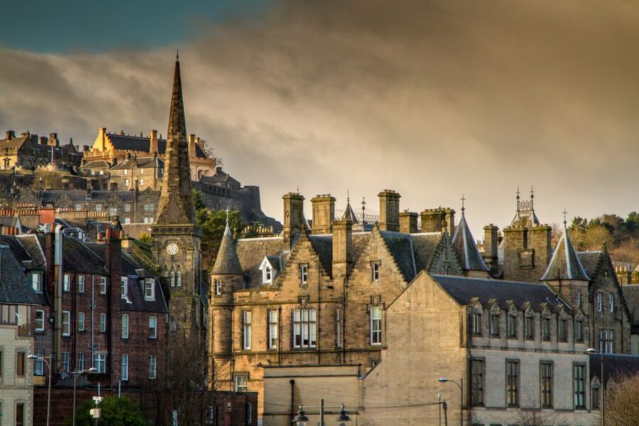 Stirling, Highlands & Destilería desde Edimburgo en español. - Stirling and William Wallace: Abbey Craig Hill to the Monument tower