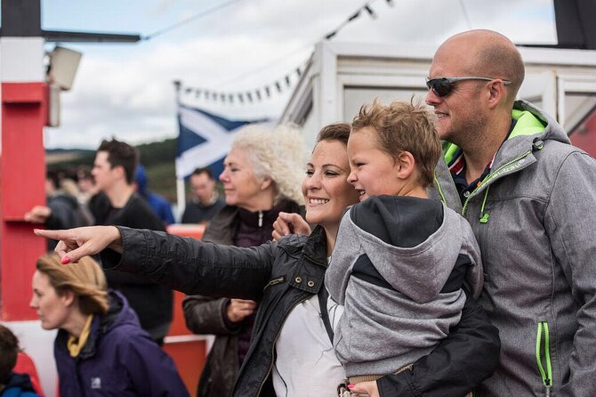 Stunning 90-Minute Firth of Forth Sightseeing Cruise Adventure - The hidden feeling of small islands under the bridge